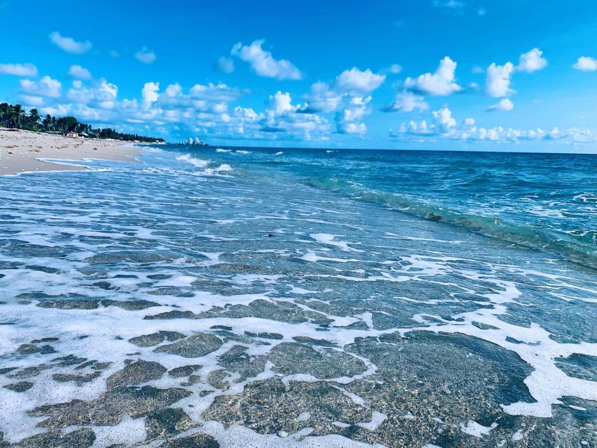 Palm Beach Island Condominiums المظهر الخارجي الصورة